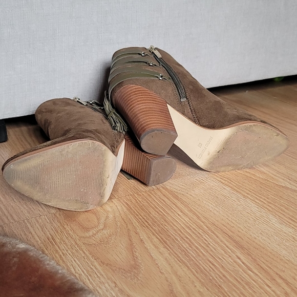 Heeled Booties - Picture 4 of 5